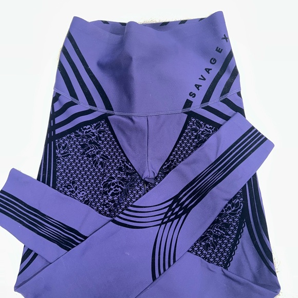 Rihanna Savage xfenty leggings medium - Picture 2 of 2